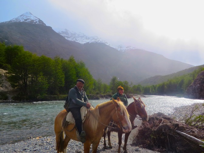 Proper Gaucho y Gaucha 